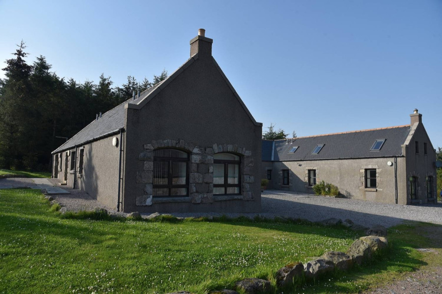 Photo of Montsnaught Steading, Netherley, Stonehaven, Aberdeenshire, AB39 3RB — offer over £550,000