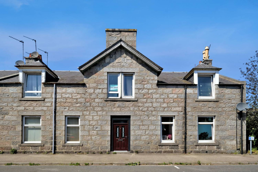 Photo of Flat B, 2 Princes Street, Inverurie, Aberdeenshire, AB51 4TA — offer over £130,000